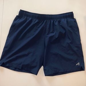 Active wear shorts